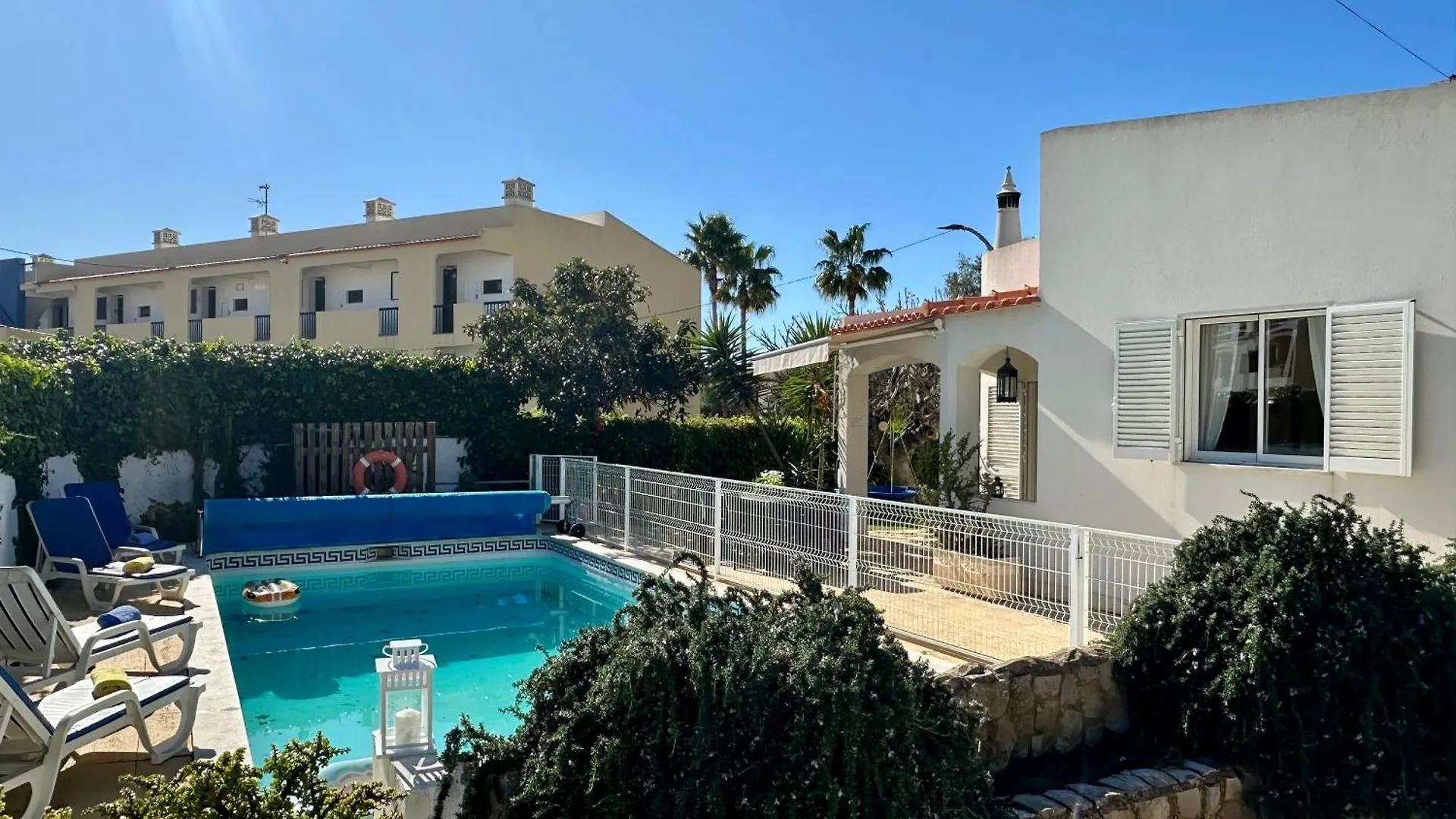 Sea By Check-In Portugal - Heatable Pool Βίλα Αλμπουφέιρα 0*,  Πορτογαλία